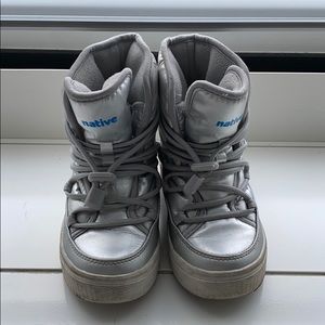 Native shoes “Chamonix” boot.